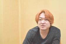 常に文章が流れている？ 期待の若手SF作家の頭の中