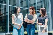 「ほめて育てる」は正解か　ほめられると帰りたくなる学生たち（＊画像はイメージです）