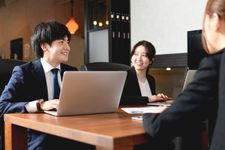 相手からの印象がガタ落ちする「やってはいけない話し方」とは（＊画像はイメージです）