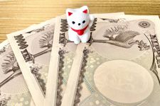 お札は毎晩アイロンがけ…「お金に好かれる人」の法則（＊画像はイメージです）