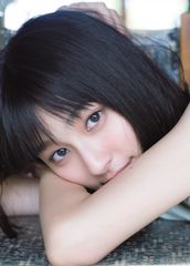 吉川愛ファースト写真集『i』(撮影:Takeo Dec.、ワニブックス刊)