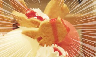 『自殺うさぎの本』モチーフのパフェも！ 絵本カフェ「ムッチーズカフェ」がおもしろ可愛い