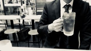飲み会を断る新人に「それは生産性のある仕事ができた時に言えること」 ドS上司のキツいひと言