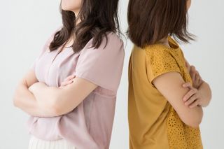 苛立ちを生む「こうであるべき」という執着を手放すための考え方