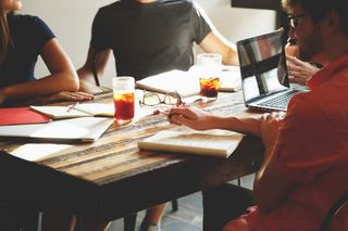 成果を出すチームを作るリーダーは部下と何を共有しているのか？