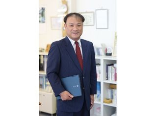 『「最強」ソリューション戦略』(日本経済新聞出版社刊)の著者、高杉康成さん
