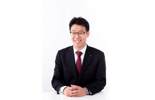 『「職場のやっかいな人間関係」に負けない法:「あの人」の言葉のクセに解決の糸口がある』著者の飯塚健二さん