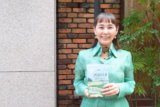 『グッドバイ』(朝日新聞出版刊)の著者、朝井まかてさん