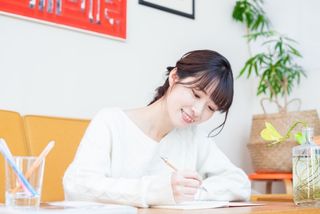 おうち時間の充実は「集中」がカギ 一石二鳥な「なぞりがき」のすごさ(*画像はイメージです)