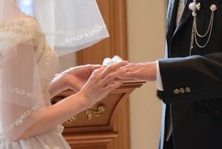 「結婚したいなら理想を下げるな」カウンセラーがすすめる妥協しない婚活(*画像はイメージです)