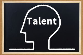 学歴だけではダメ　社会人になってから評価される７つの才能（＊画像はイメージです）