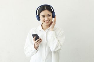 もう「忙しい」を言い訳にしない　成功者たちも実践する「耳」を使った勉強法とは（＊画像はイメージです）