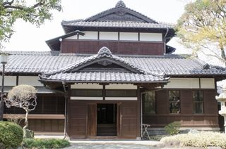 10億円の資産が消える?「三代の相続で資産がなくなる」は本当か(*画像はイメージです)