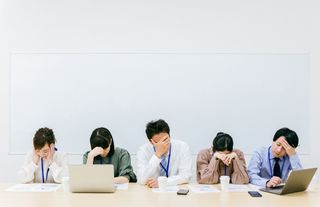 上手くいかない人付き合い。変えるコツは「自分への質問」にあり（＊画像はイメージです）