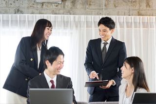 大声を出したもん勝ち?「風通しのいい職場」の裏の意味(*画像はイメージです)