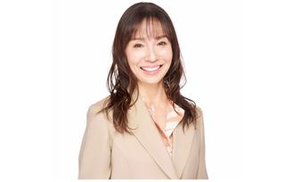 『話し方も、見た目も、特別じゃなくていい 一瞬で好かれる人になる技術』（アチーブメント出版刊）の著者、原田康子さん